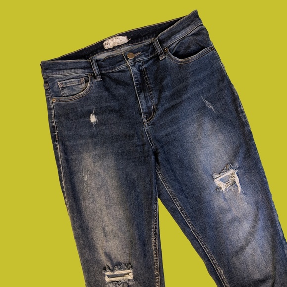 Free People Frayed Skinny Jeans - Picture 4 of 6